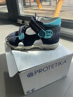 Protetika sandále velkost 25 - 2