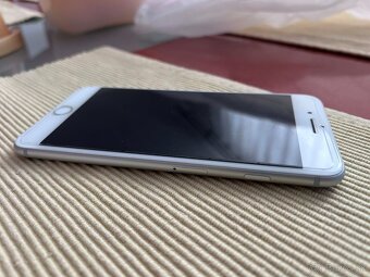 Mobilný telefón Apple iphone 7plus - 2