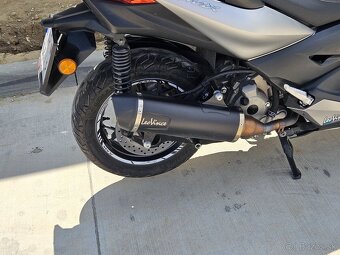 Yamaha xmax 300 - 2
