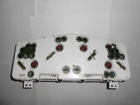 Budiky Subaru Legacy / benzinové, automat - 2