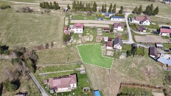 Predaj stavebného pozemku 828 m2 v obci Raková - 2