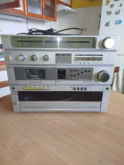 Toshiba SL-10 - 2