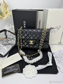 Luxusná dámska kabelka s kozmetickou taštičkou čierne zlaté - 2