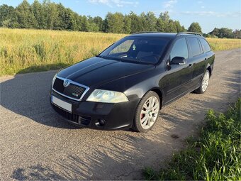 Škoda Octavia Combi RS 2.0TDI - 2