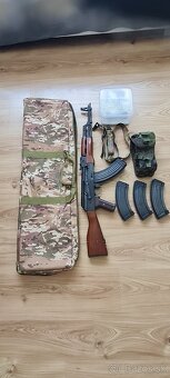 EL-AKM Essential - 2