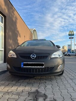 OPEL ASTRA J - 2