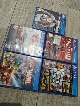 PS4 hry (Spiderman, GTA, Need for Speed, Lego) - 2