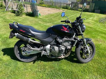Honda hornet 600 - 2
