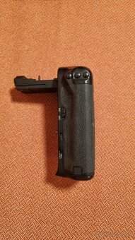 Battery grip BG-1K pre canon 6D - 2