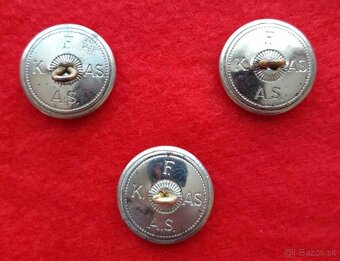 Gombíky Slovenských železníc z rokov 1941-45. - 2