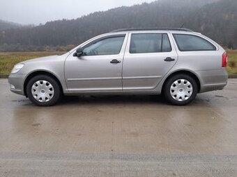 PREDAM SKODA OCTAVIA 2 FACELIFT COMBI - 2