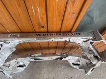 Bmw E87 E90 E92 E93 X1 E84 nápravnica predná - 2