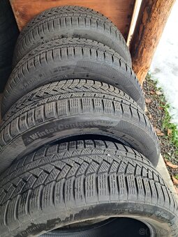 Zimne pneu 225/55 r17 - 2