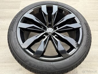 R21 ORIG. KOLA SUZUKA VW TOUAREG R-LINE 285/45/21 - 2