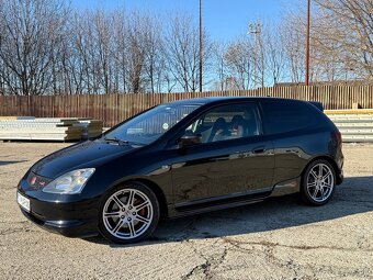 Honda Civic Type R EP3 - 2