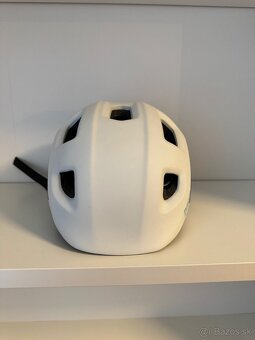 Kellys prilba na bicykel - 2