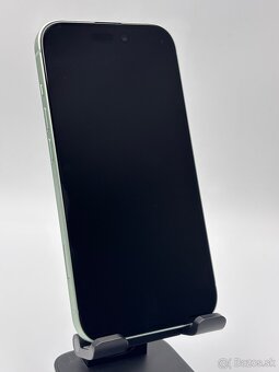 iPhone 15 128GB Zelená / Záruka 12 mes. - 2