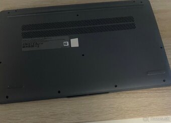 Predám noteebok - 2