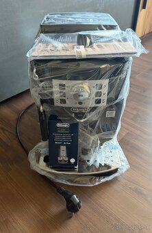 Predám nový kávovar Delonghi ECAM 22.115.B - 2