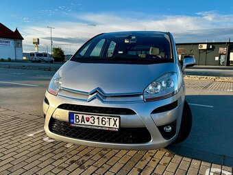 Citroën C4 Picasso - benzín, manuál - 2