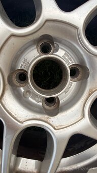 Hliníkovy disk - Renault - 2
