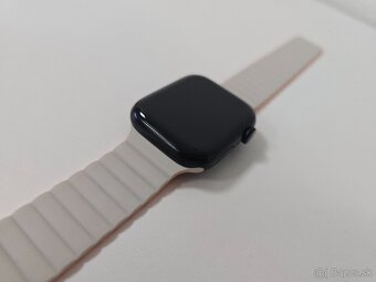 Apple Watch 8 45mm - 2