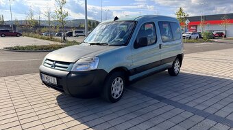 Citroen Berlingo 1.4b 2009 5mistne - 2