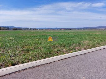 Stavebný pozemok Sliač – 639 m², blízko Zvolen a Banská Byst - 2