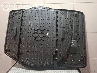 Audi A6 C7 vanička sekcia kufra - 2