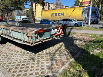 Vlečka - plaťák - 2