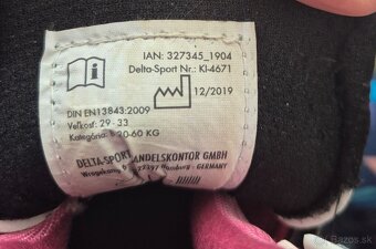 Detske kolieskové korčule nastaviteľné 29-33 - 2