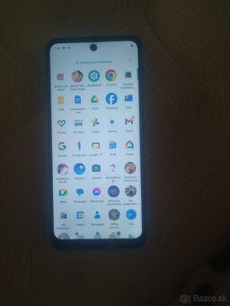 Predám Motorola E40 - 2