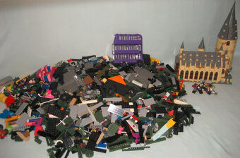 Harry Potter, Lego a nelego dieliky, kinderka atd.. - 2