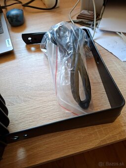 UKING ZQ01061 Výkonný PAR reflektor 4v1, 18×10W RGBW LED - 2