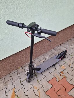 Elektrická kolobežka - 2