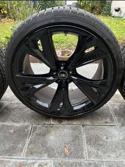 285 30 r22 audi RS6 RS7 zimná sada - 2