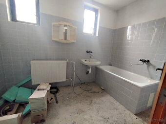 Rodinný dom na predaj – Snina, Sídlisko Brehy - 2