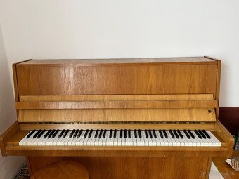Predám piano Petrof - 2