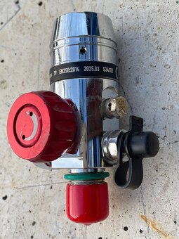 Predám potápačský ventil na fľašu - 2