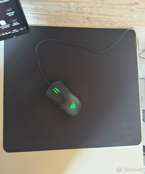 Herná myš Razer DeathAdder Essential + Razer Gigantus V2 L - 2