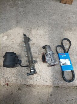 Predám náhradné diely kia Sportage 2,0crdi - 2