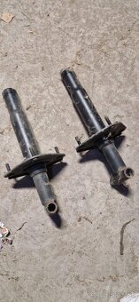 BMW E46 tlmiče zadného nárazníka - 2