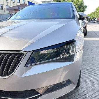 Mracitka SKODA SUPERB 3 - 2