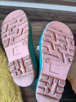 Dievčenské gumkaky veľkosť 27 - 2