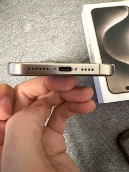 IPhone 15 pro Max 256gb natural Titan - 2