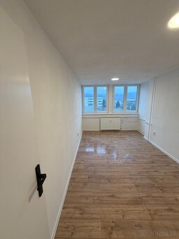Prenájom 2. izb. byt v Handlovej - 2