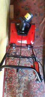 Hecht snežná fréza na diely - 2