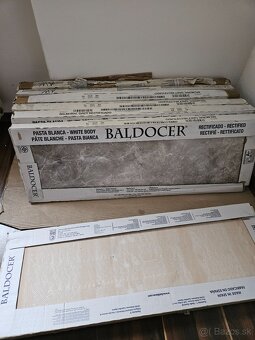 Obklad Balmoral Grey 30/90 - 2