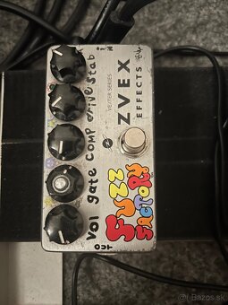 Predam gitarove efekty Dynacomp, Phase 90, Fuzz Factory - 2