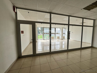 Obchodné priestory na prenájom v centre mesta Michalovce - 2